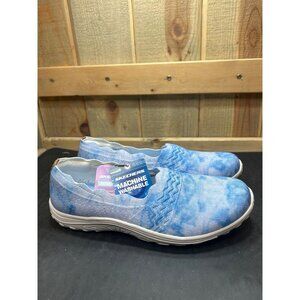 NWT Skechers Womens Knit Scalloped Slip-On Shoes Reggae Fest Umpire Blue Size 8